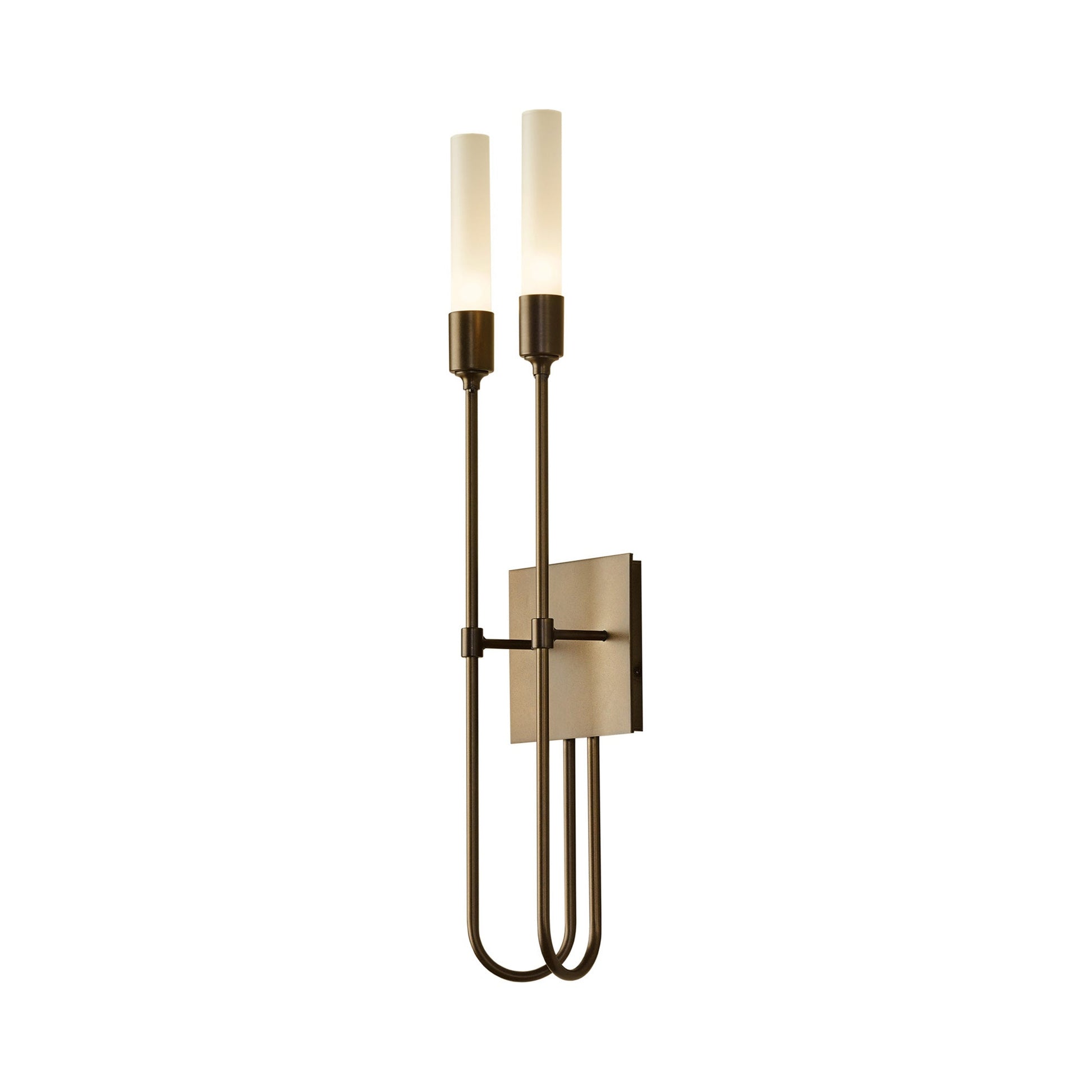 Lisse Wall Light in Detail.
