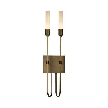 Lisse Wall Light in Detail.