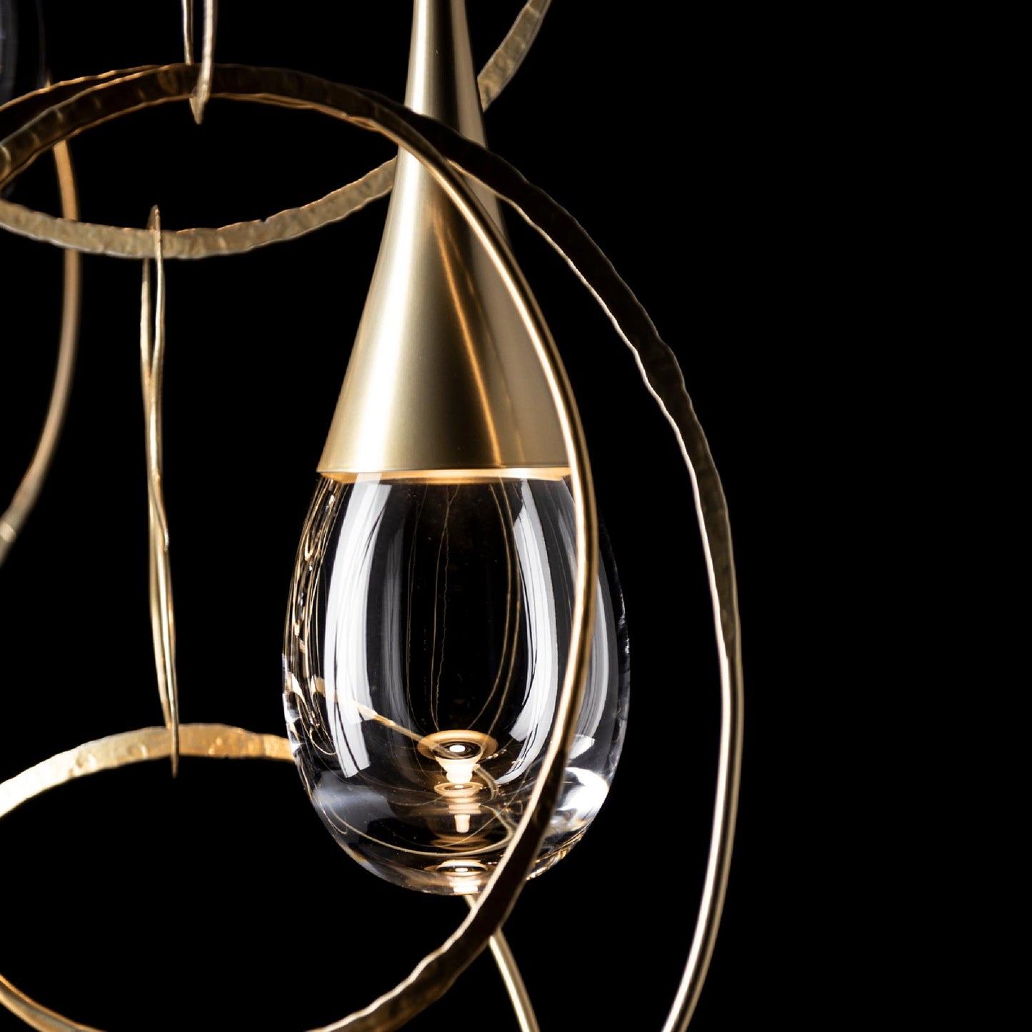 Lyric Linear Pendant Light in Detail.