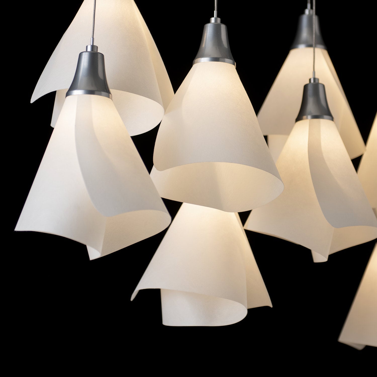 Mobius Linear Pendant Light in Detail.