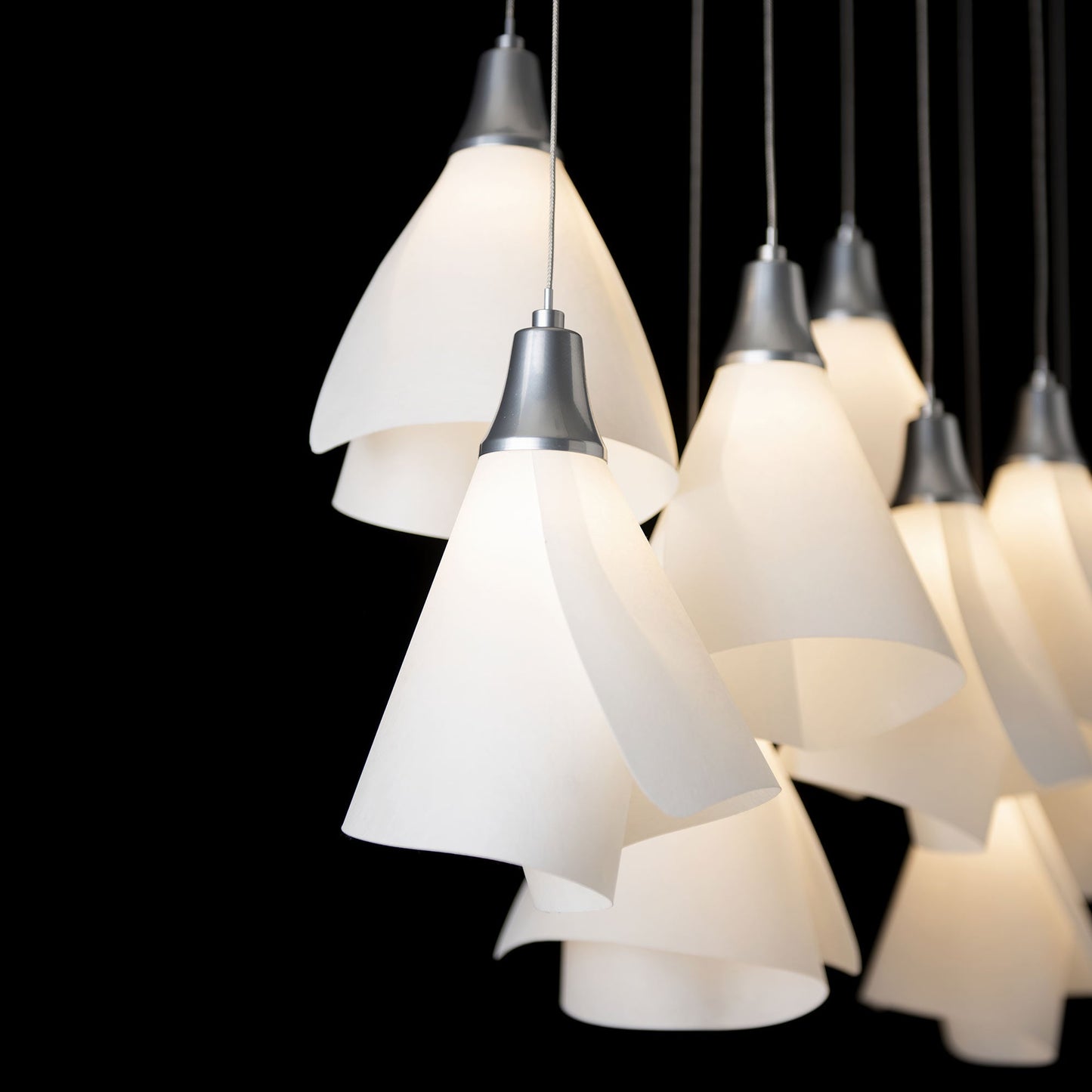 Mobius Linear Pendant Light in Detail.