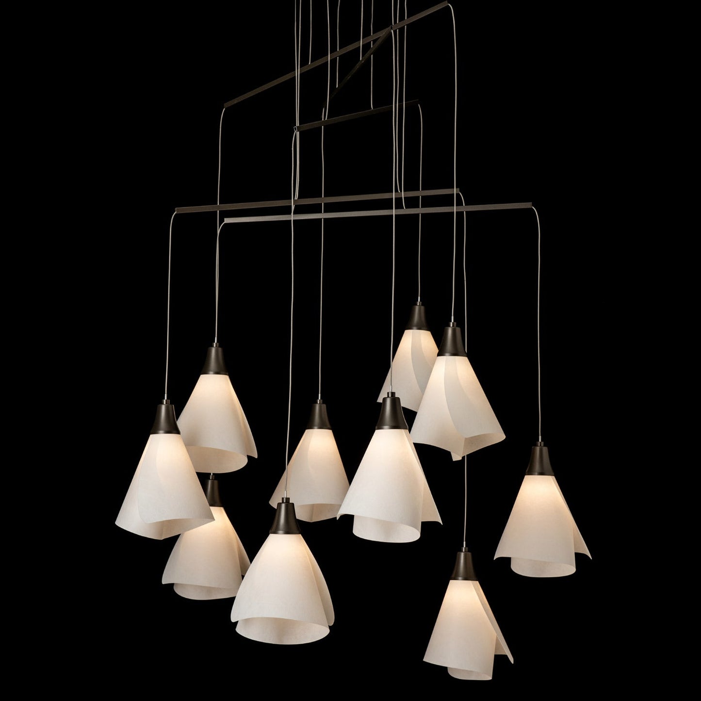Mobius Mobile Pendant Light in Detail.