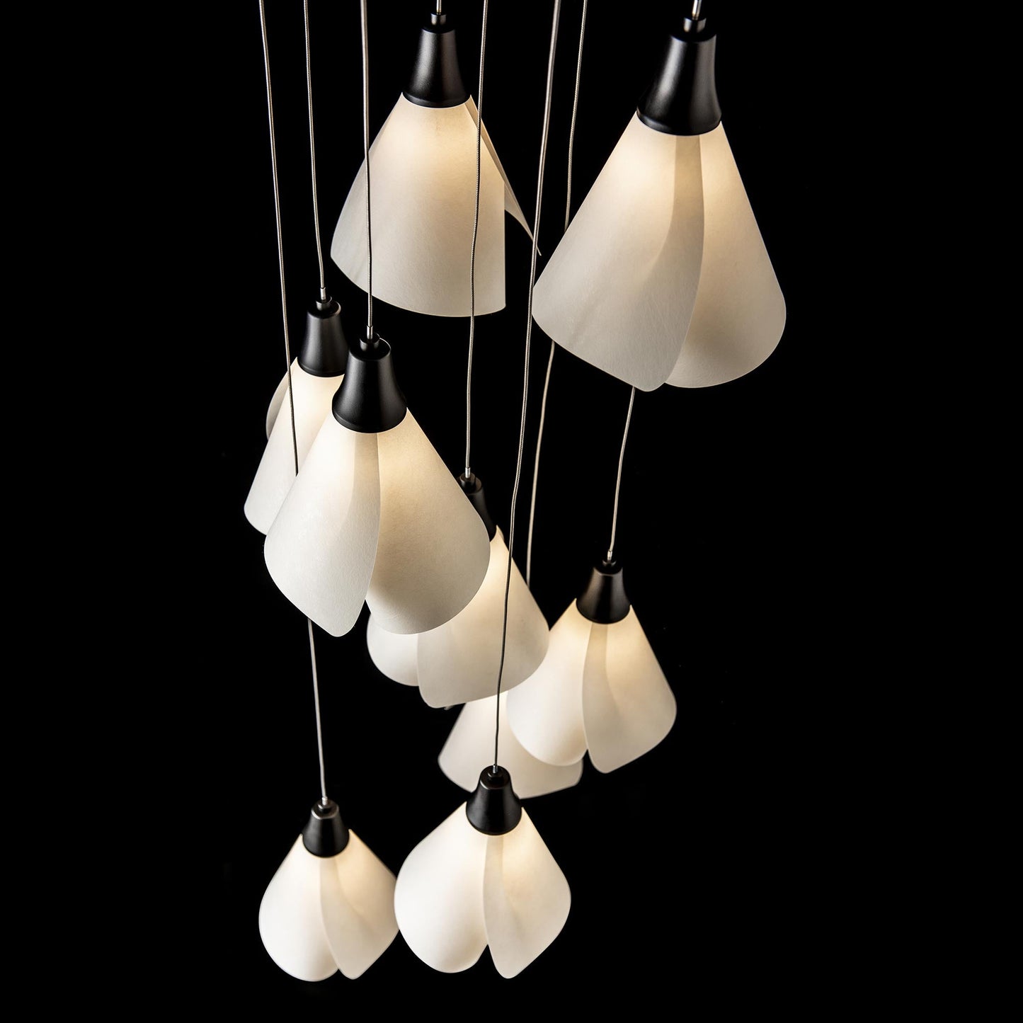 Mobius Round Pendant Light in Detail.
