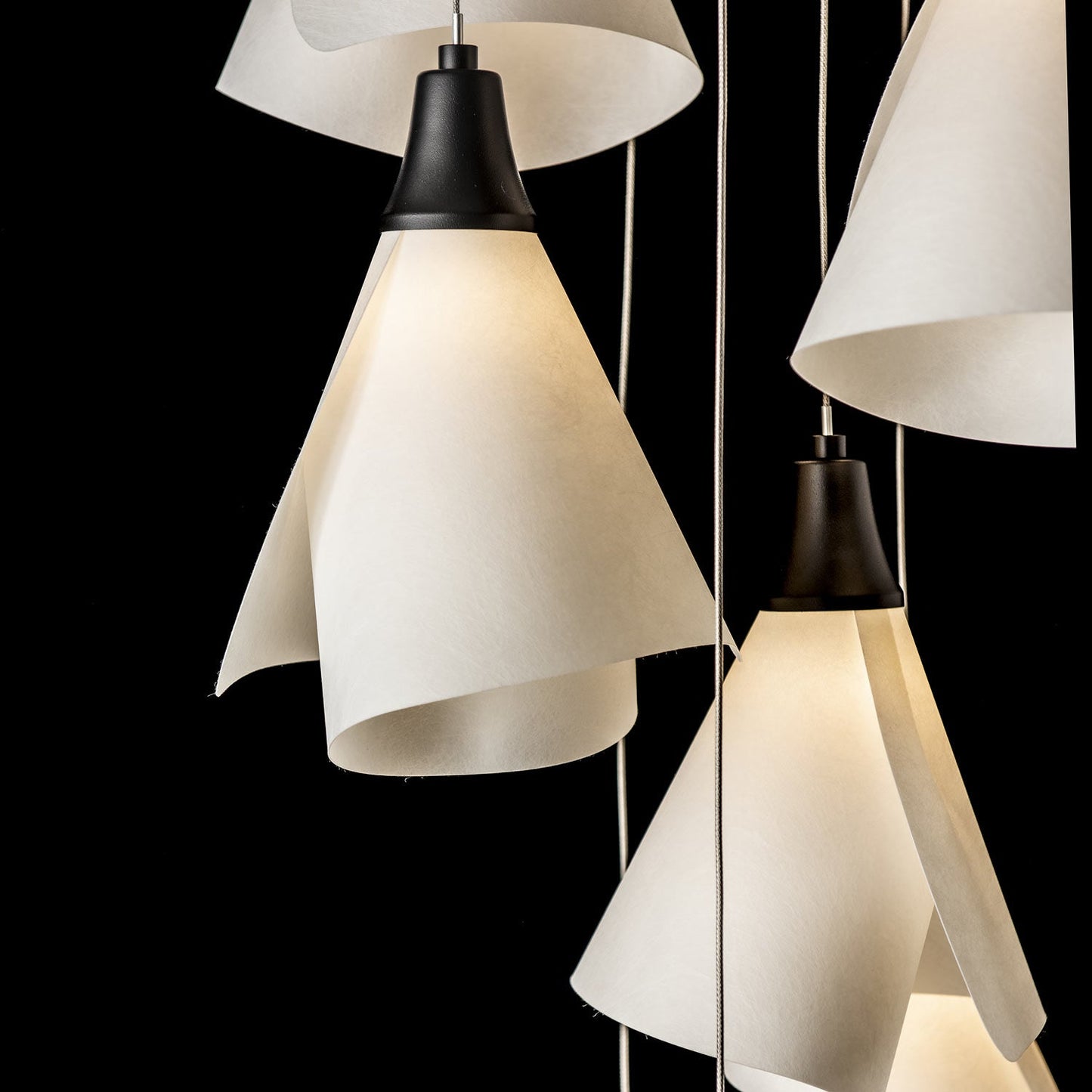 Mobius Round Pendant Light in Detail.