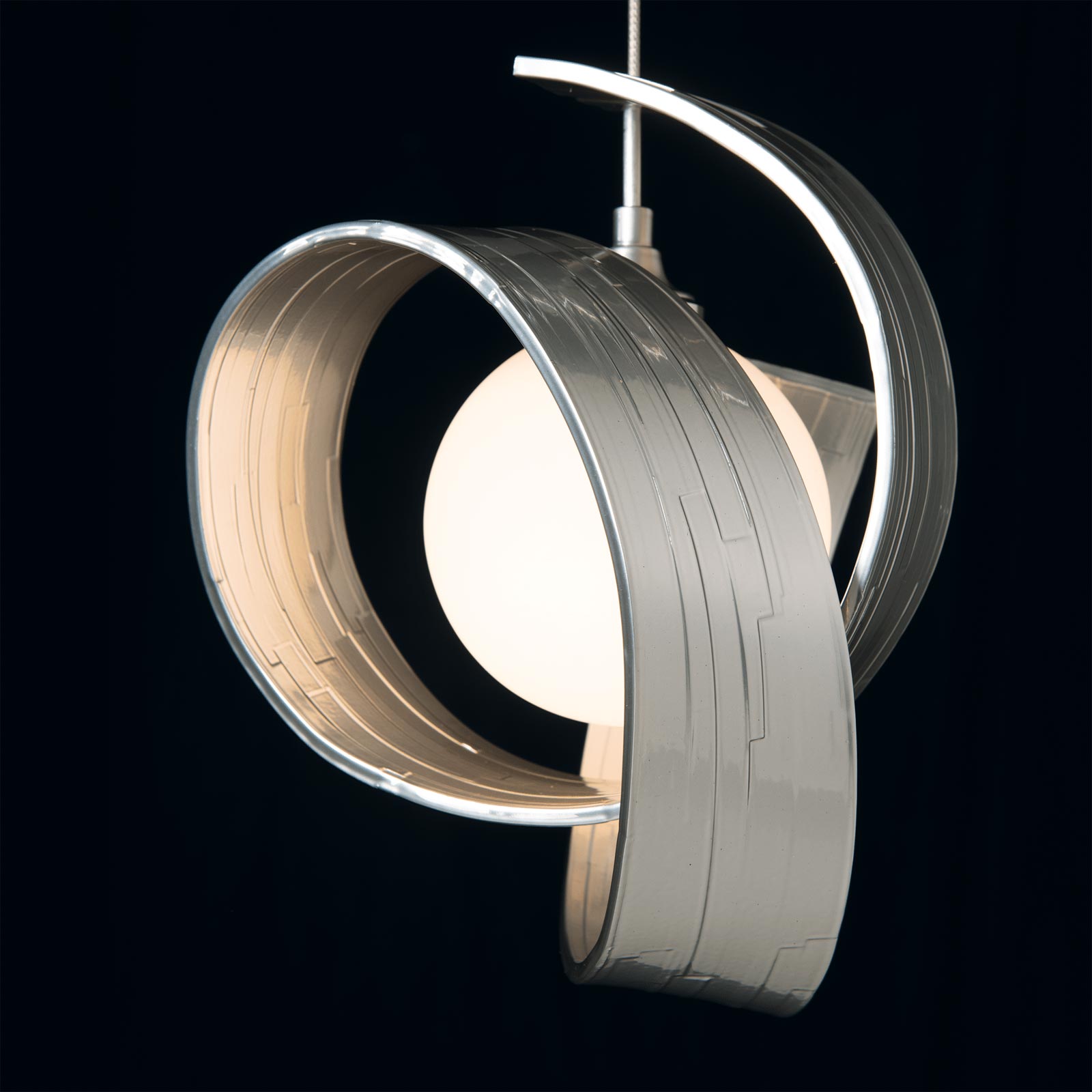 Riza Mini Pendant Light in Detail.