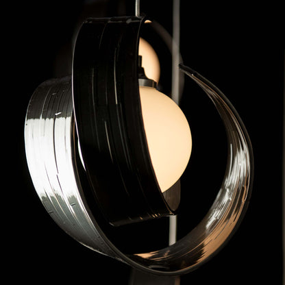 Riza Mobile Pendant Light in Detail.