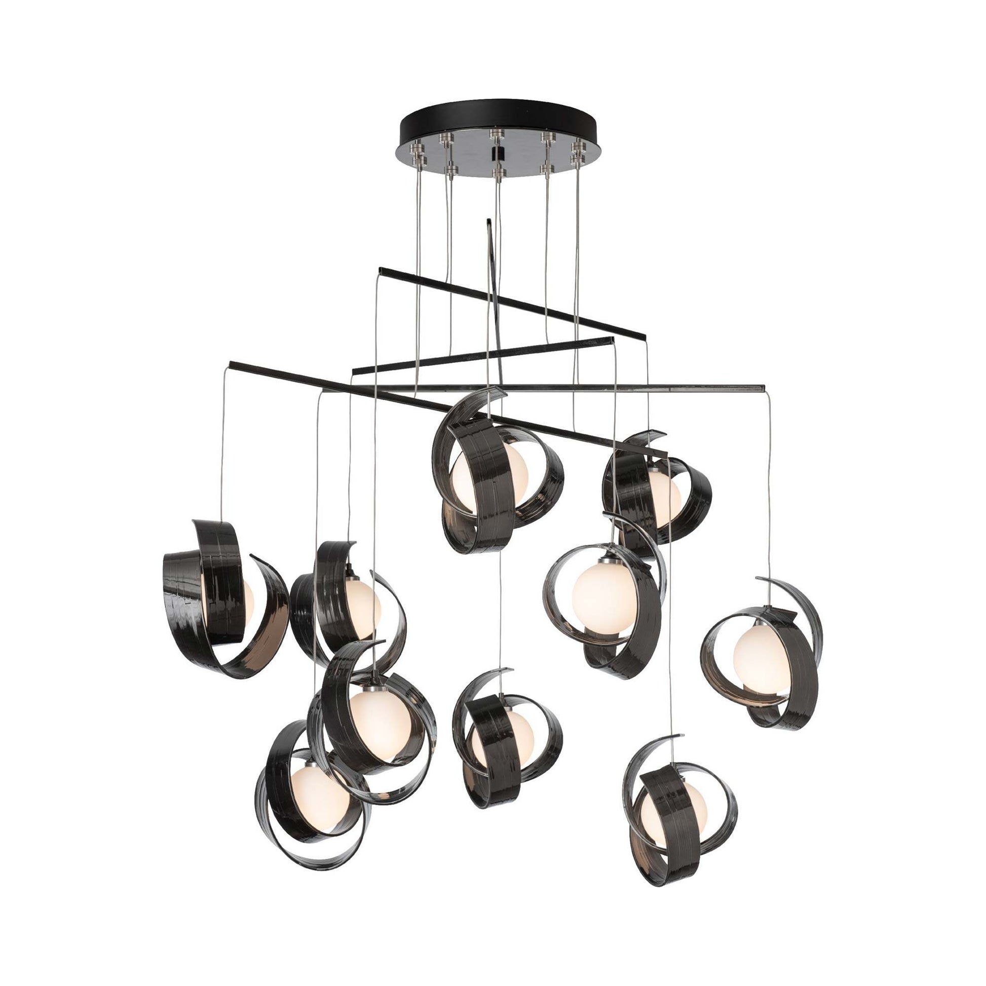 Riza Mobile Pendant Light in Detail.