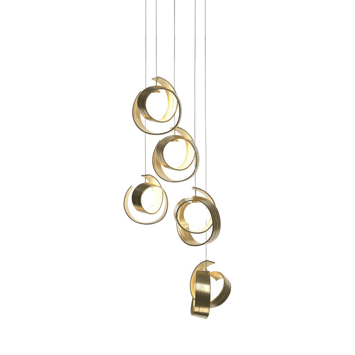Riza Pendant Light in Modern Brass (Long/ 5-Light).