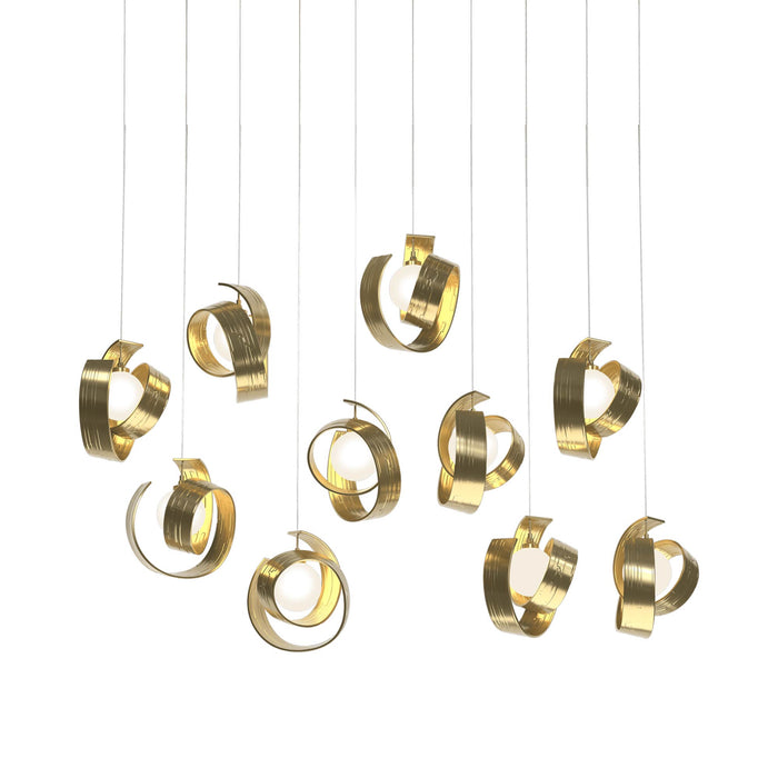 Riza Pendant Light in Modern Brass (Long/ 10-Light).