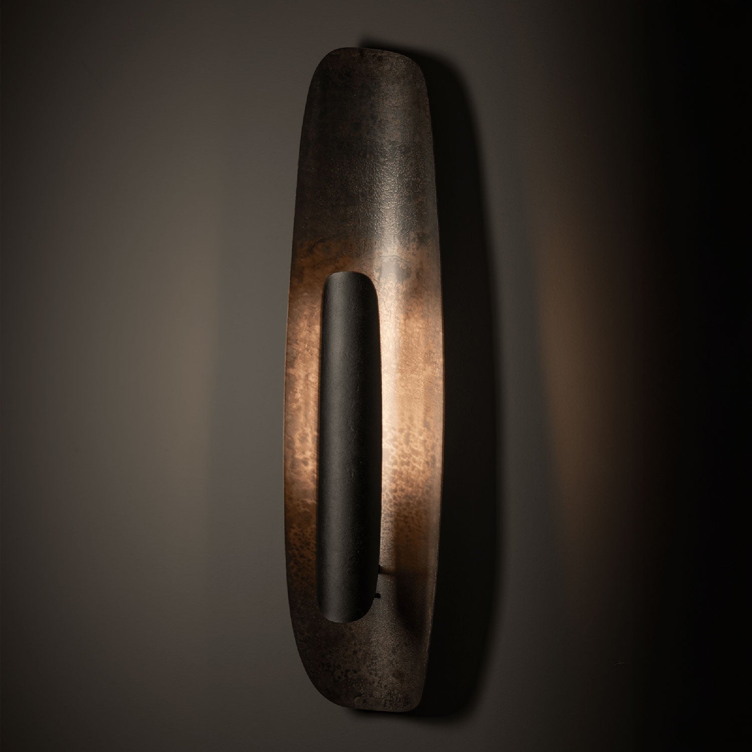 Shield Large LED Wall Light in Detail.