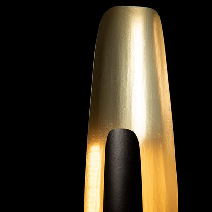 Shield LED Floor Lamp in Detail.