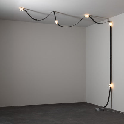 Snaps LED Floor Lamp in Detail.