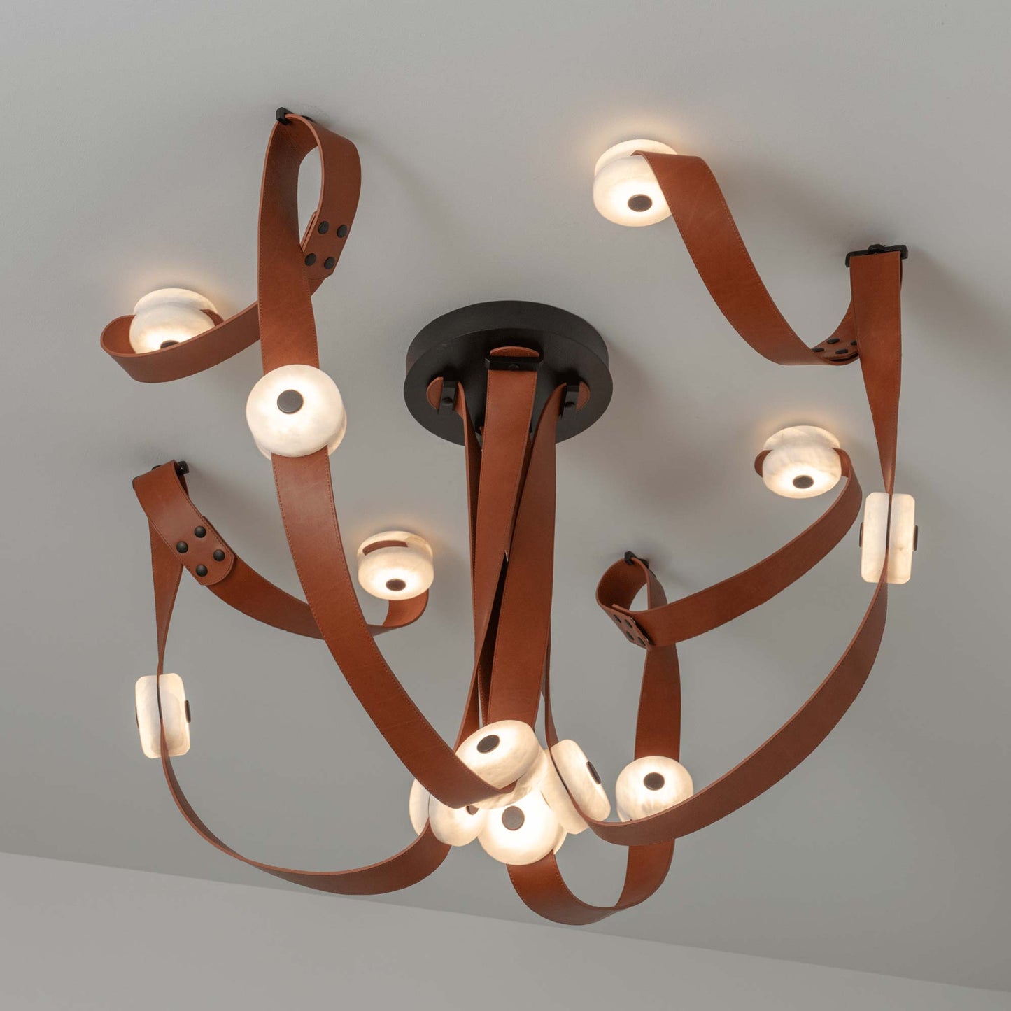 Snaps LED Pendant Light in Detail.