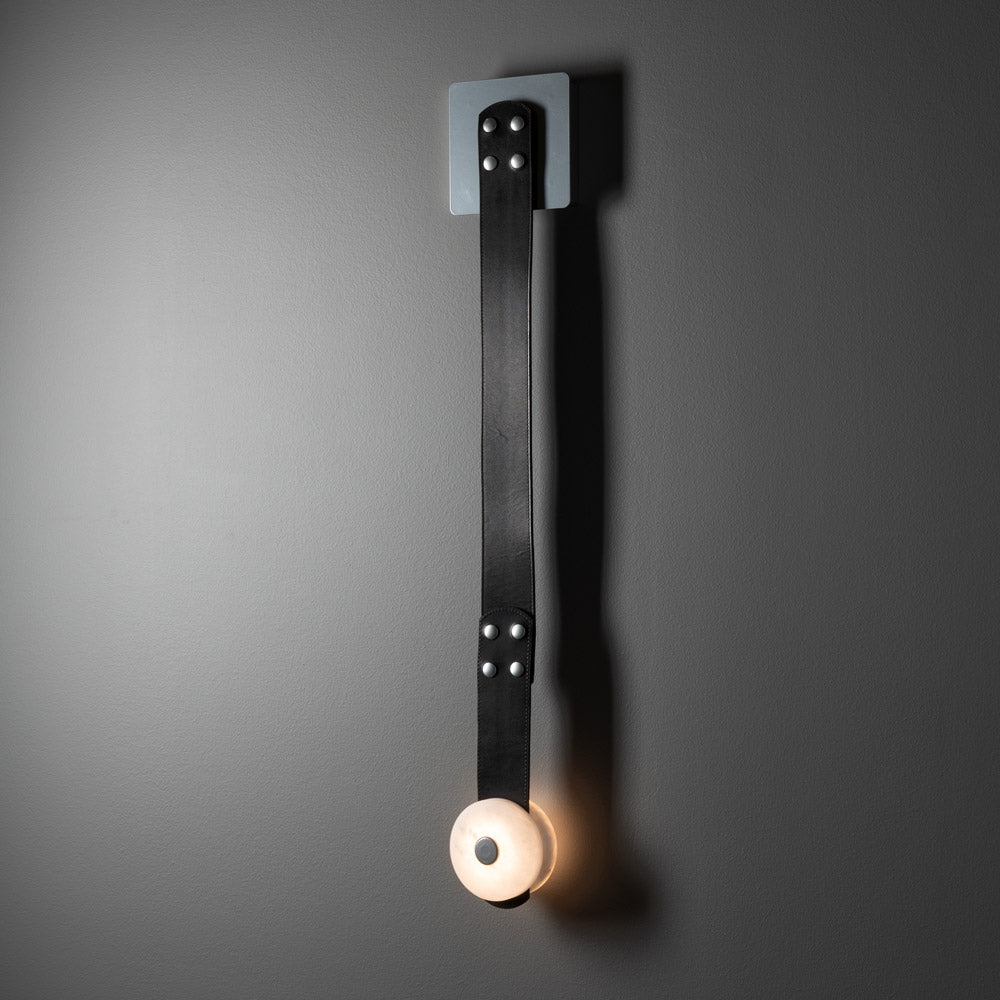 Snaps LED Wall Light in Detail.