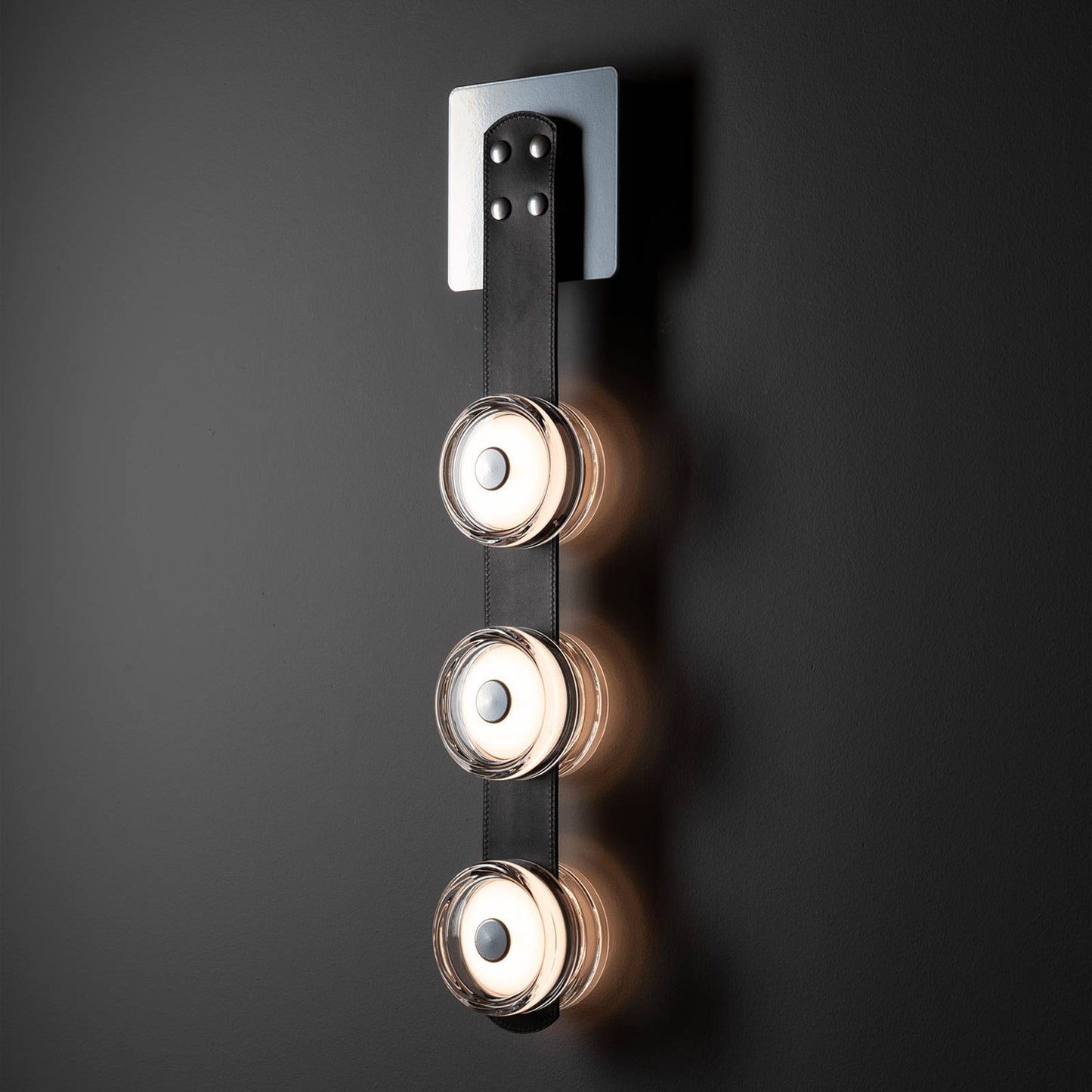 Snaps Multi Light LED Wall Light in Detail.