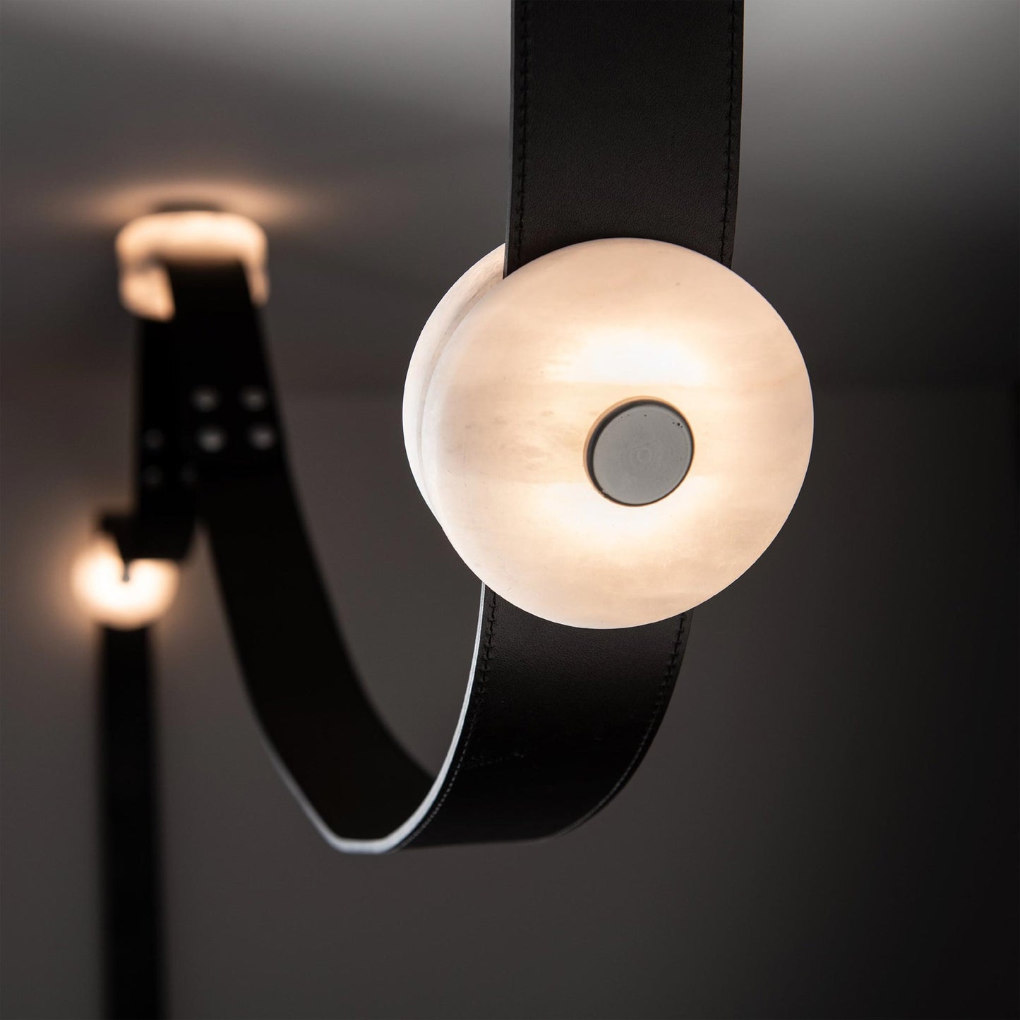 Snaps Single LED Pendant Light in Detail.