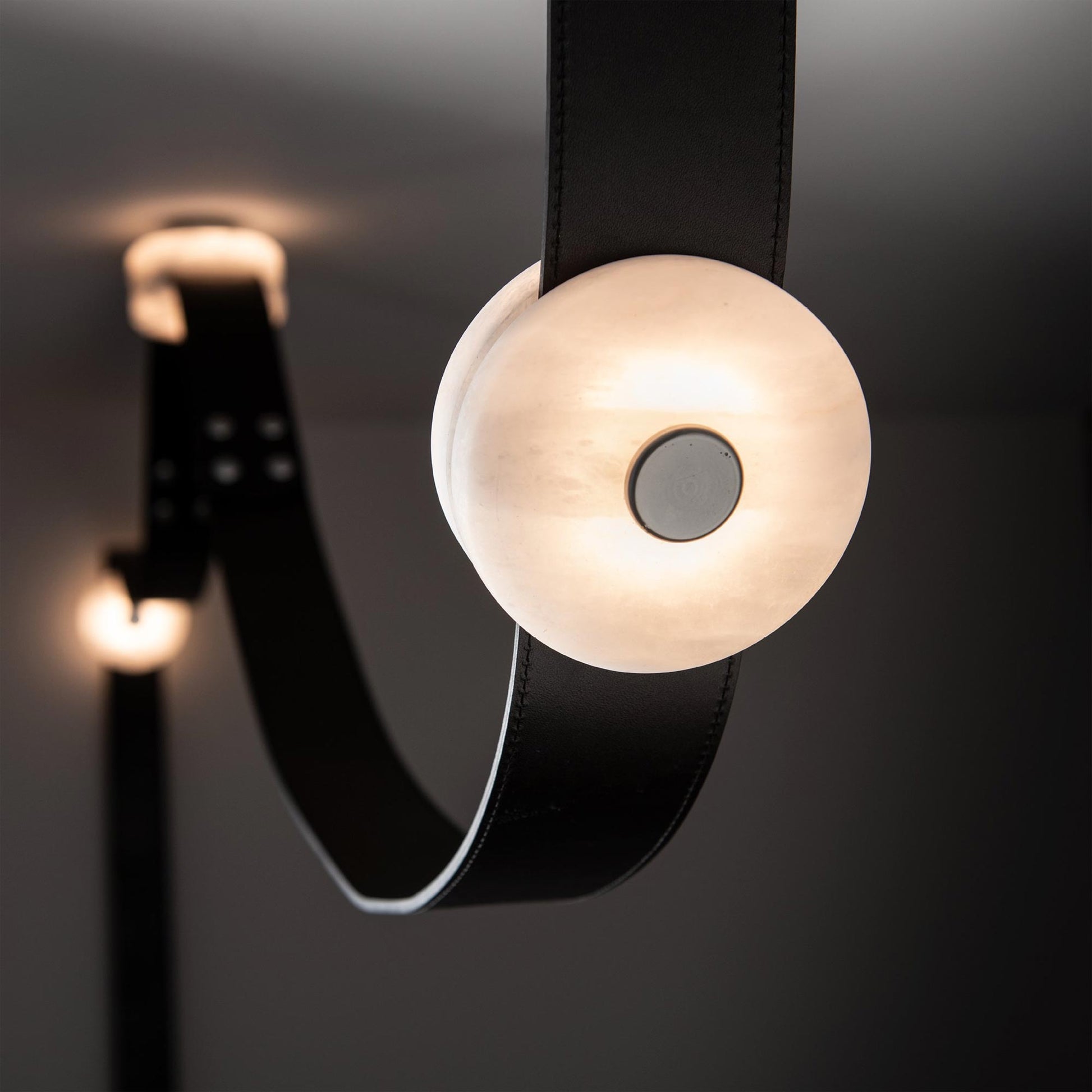 Snaps Single LED Pendant Light in Detail.