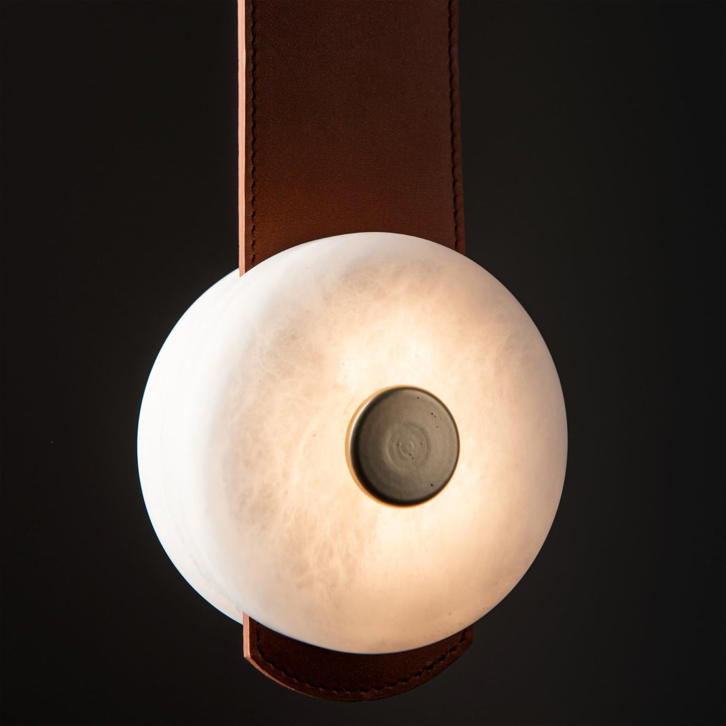 Snaps Single LED Pendant Light in Detail.