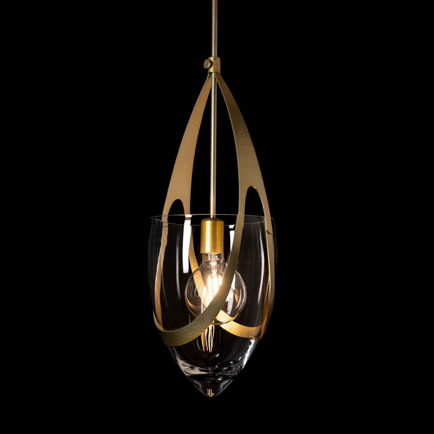 Vaso Pendant Light in Detail.