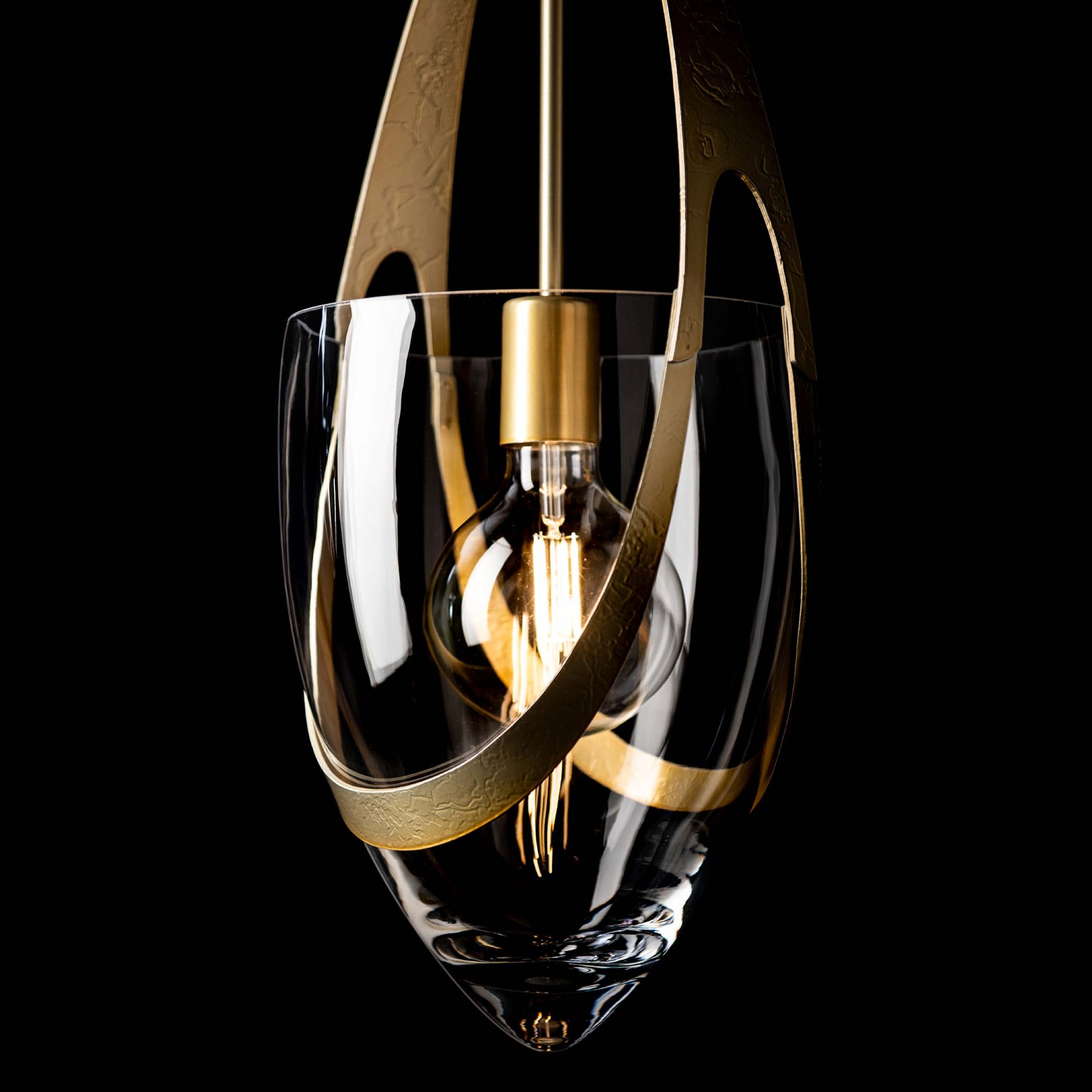 Vaso Pendant Light in Detail.