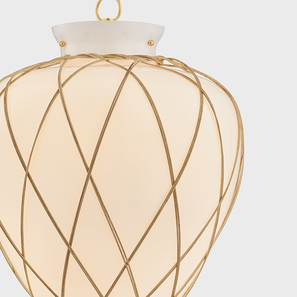 Apple Valley Pendant Light in Detail.