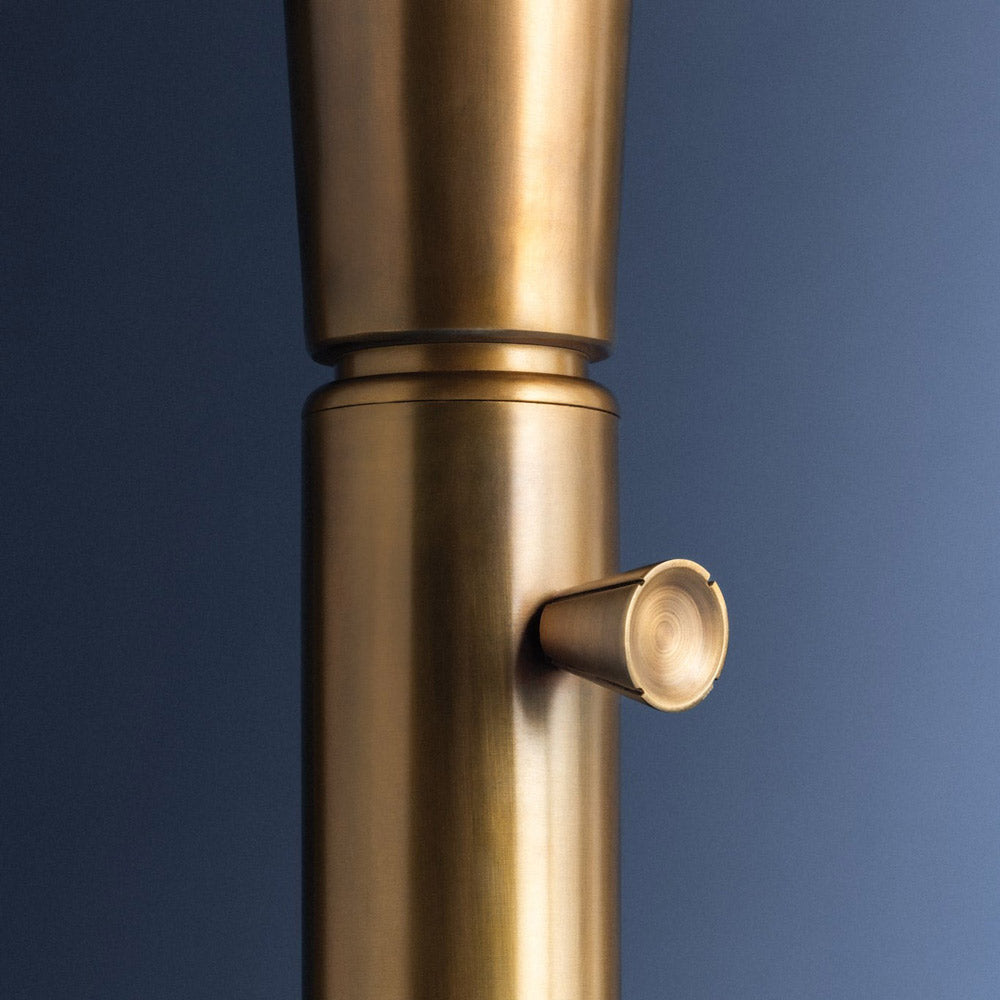 Avon Table Lamp in Detail.