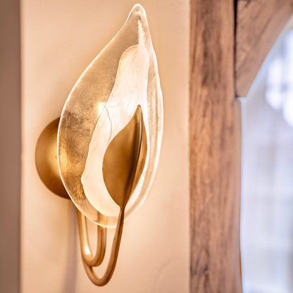 Blossom Wall Light in Detail.