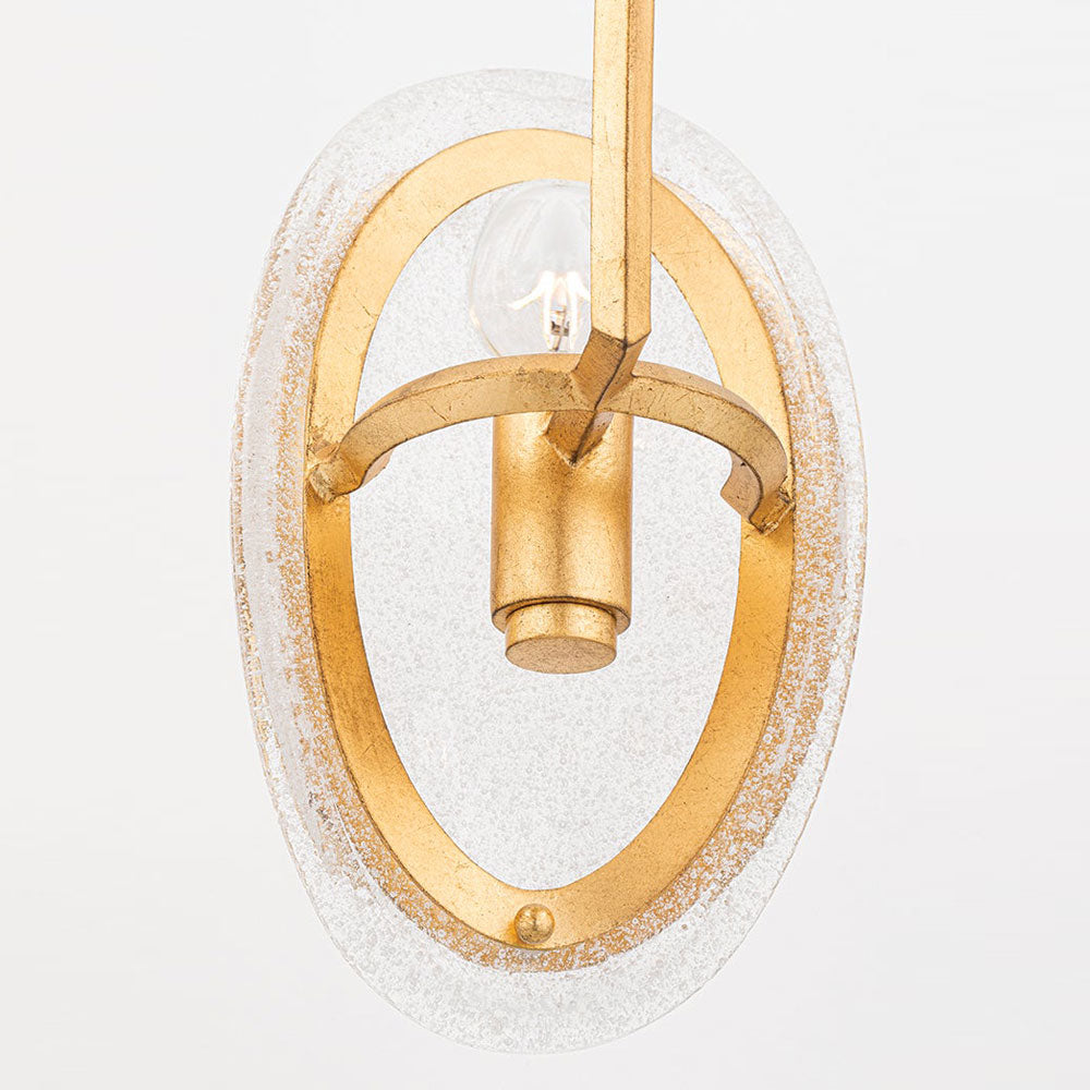 Danes Chandelier in Detail.