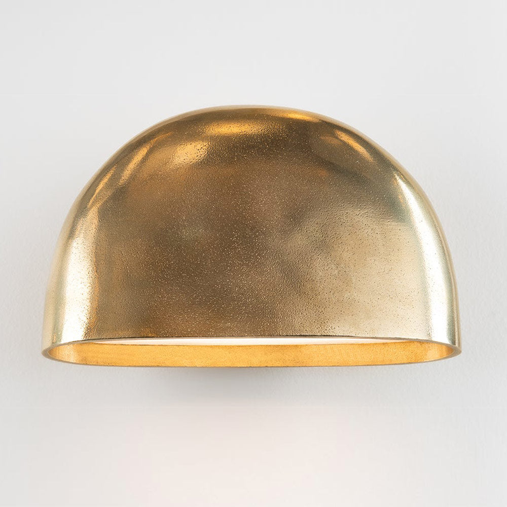 Diggs LED Wall Light in Detail.