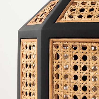 Georgia Pendant Light in Detail.