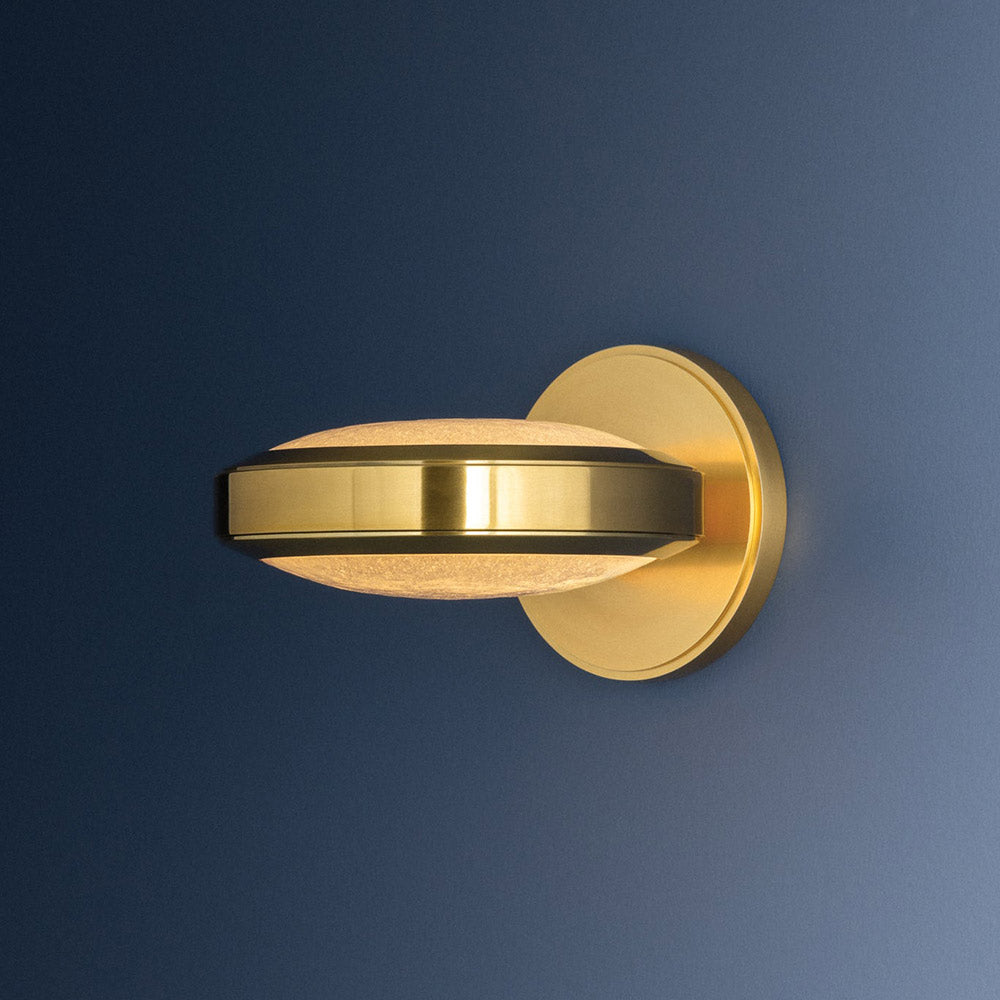 Harris LED Wall Light in Detail.
