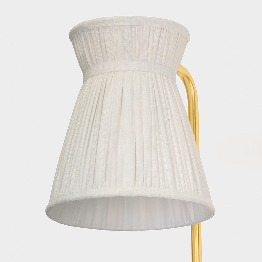 Hollywood Wall Light in Detail.