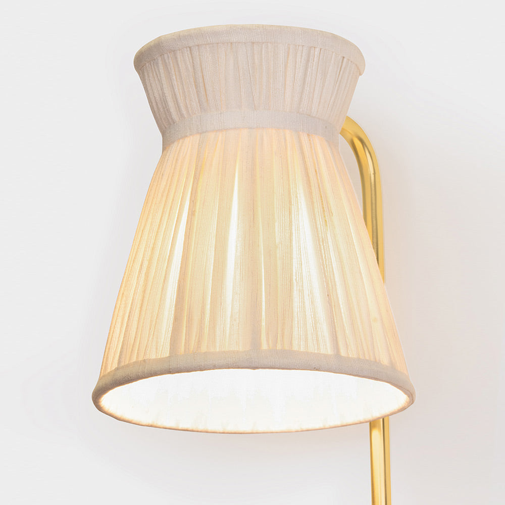 Hollywood Wall Light in Detail.