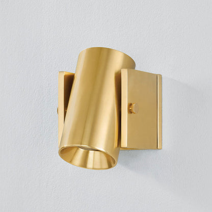 Nowra Wall Light in Detail.
