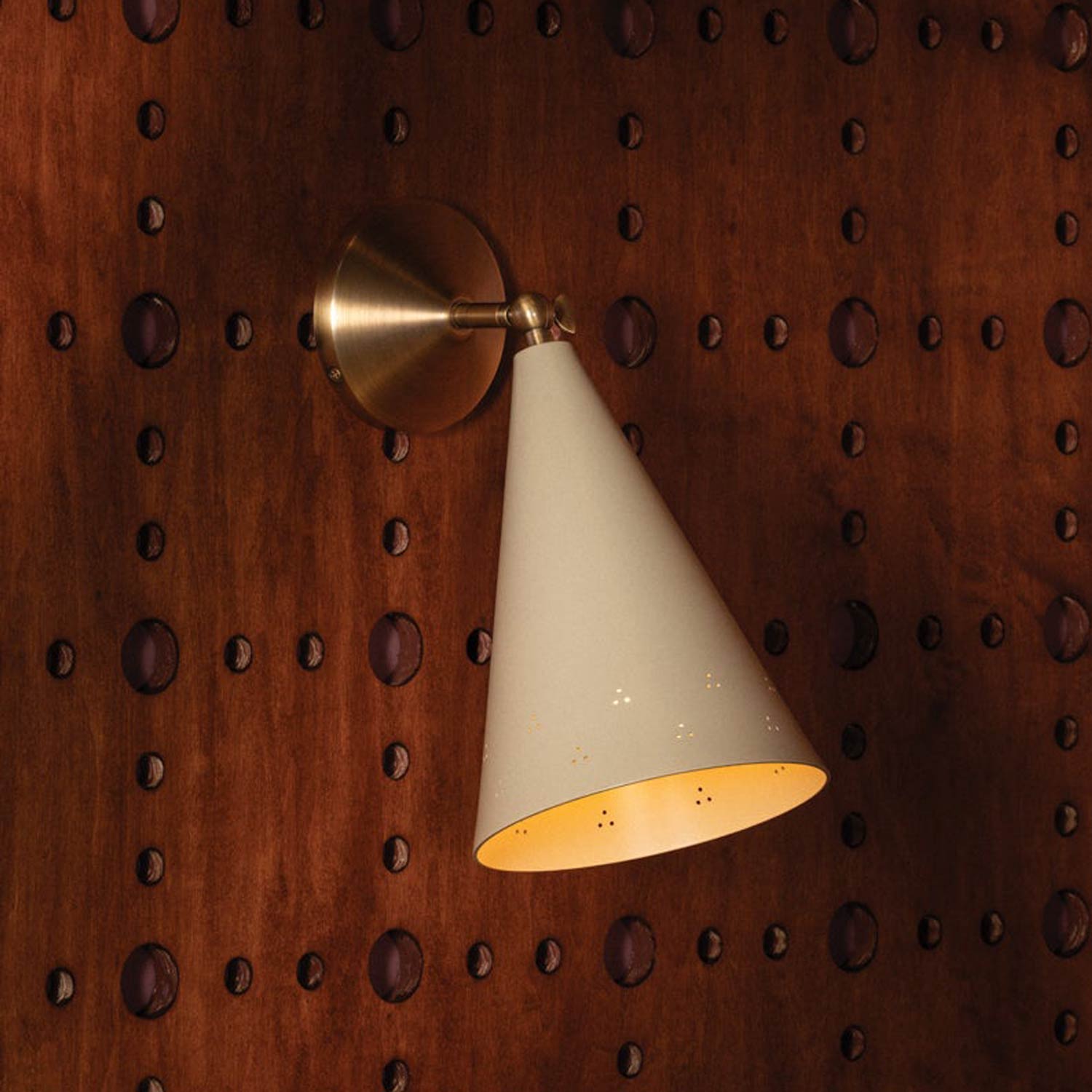 Pawley Wall Light in Detail.