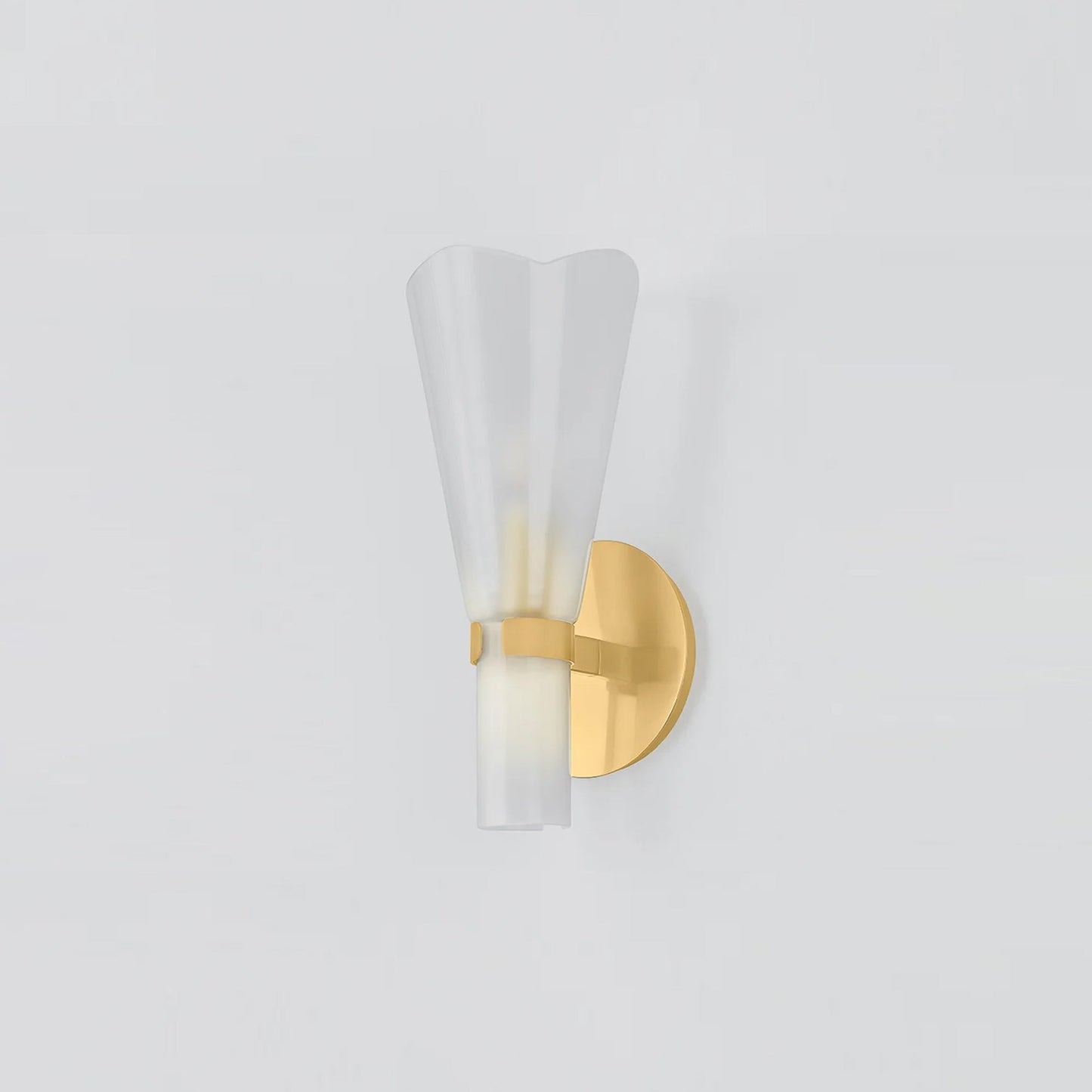 Pine Island Wall Light in Detail.