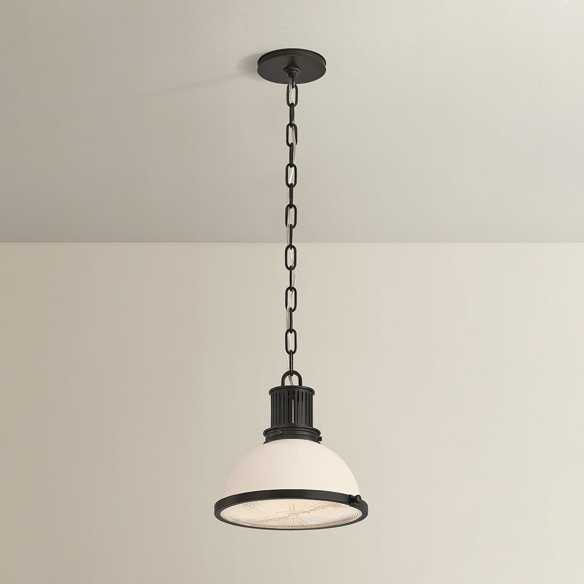 Pinesbridge Pendant Light in Detail.