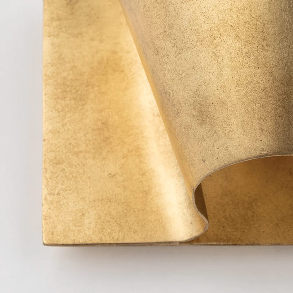 Reeve Wall Light in Detail.