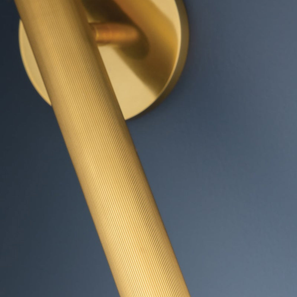 Simeon LED Wall Light in Detail.