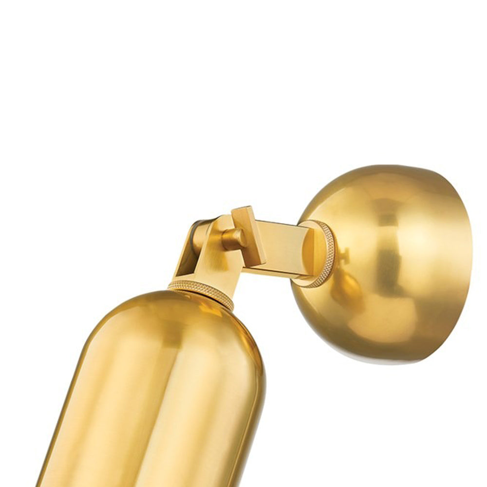 Sturbridge Wall Light in Detail.