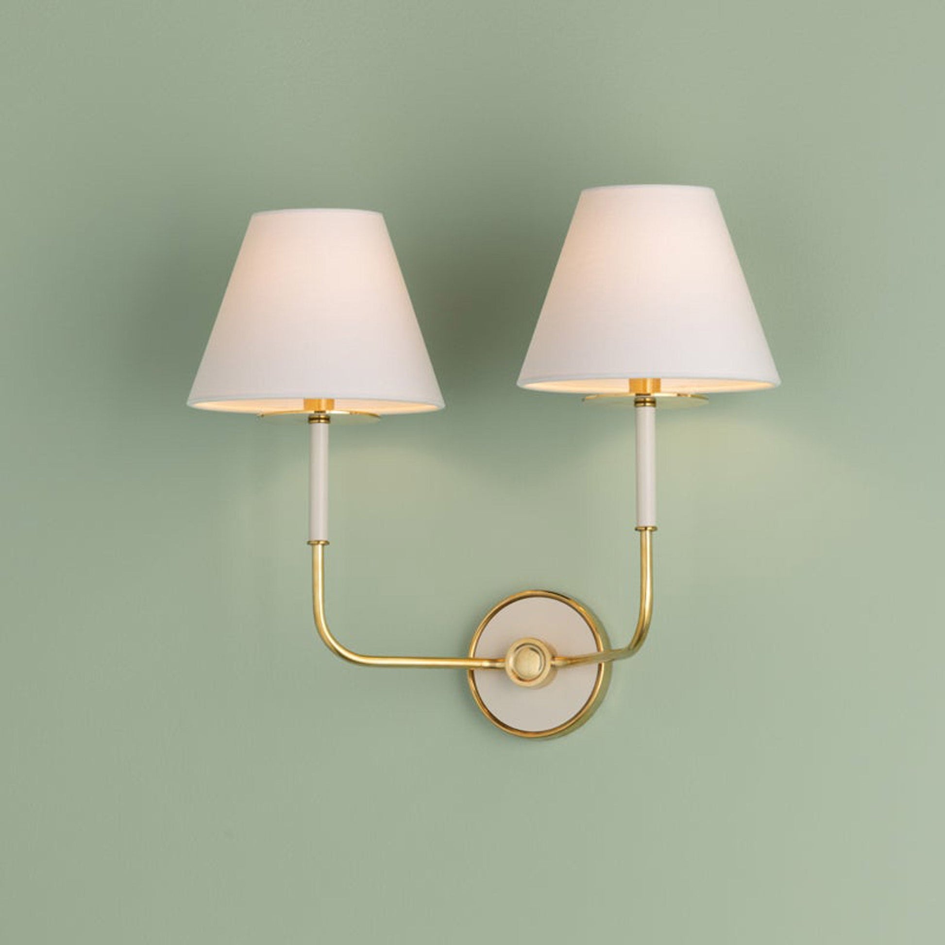 Wedgewood Wall Light in Detail.