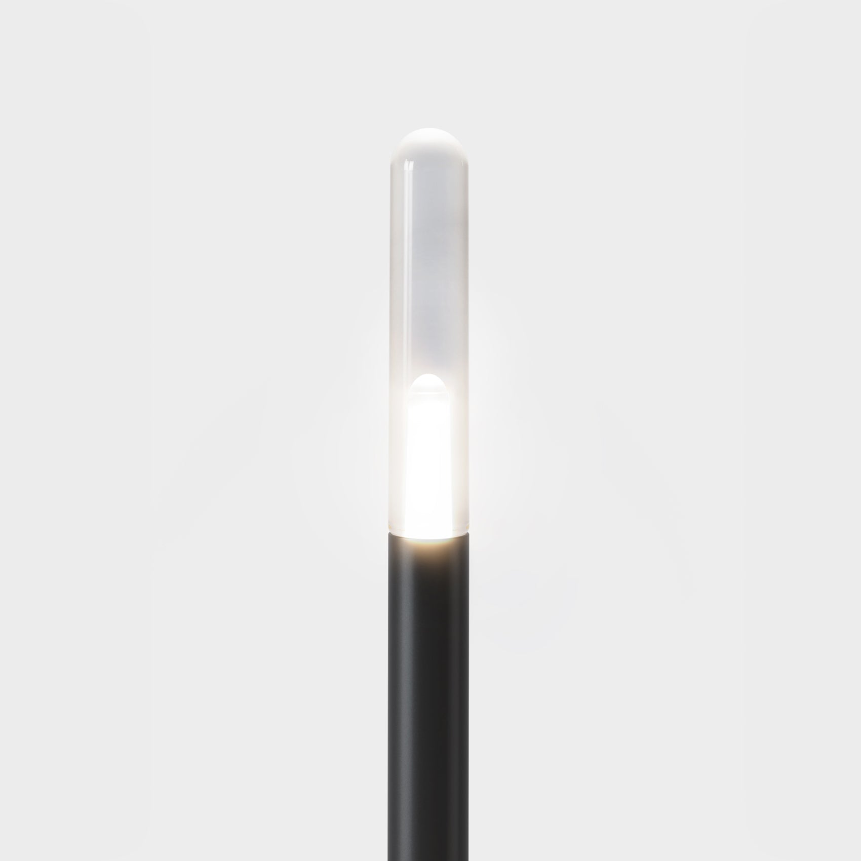 Glim Outdoor LED Portable Table Lamp in Detail.