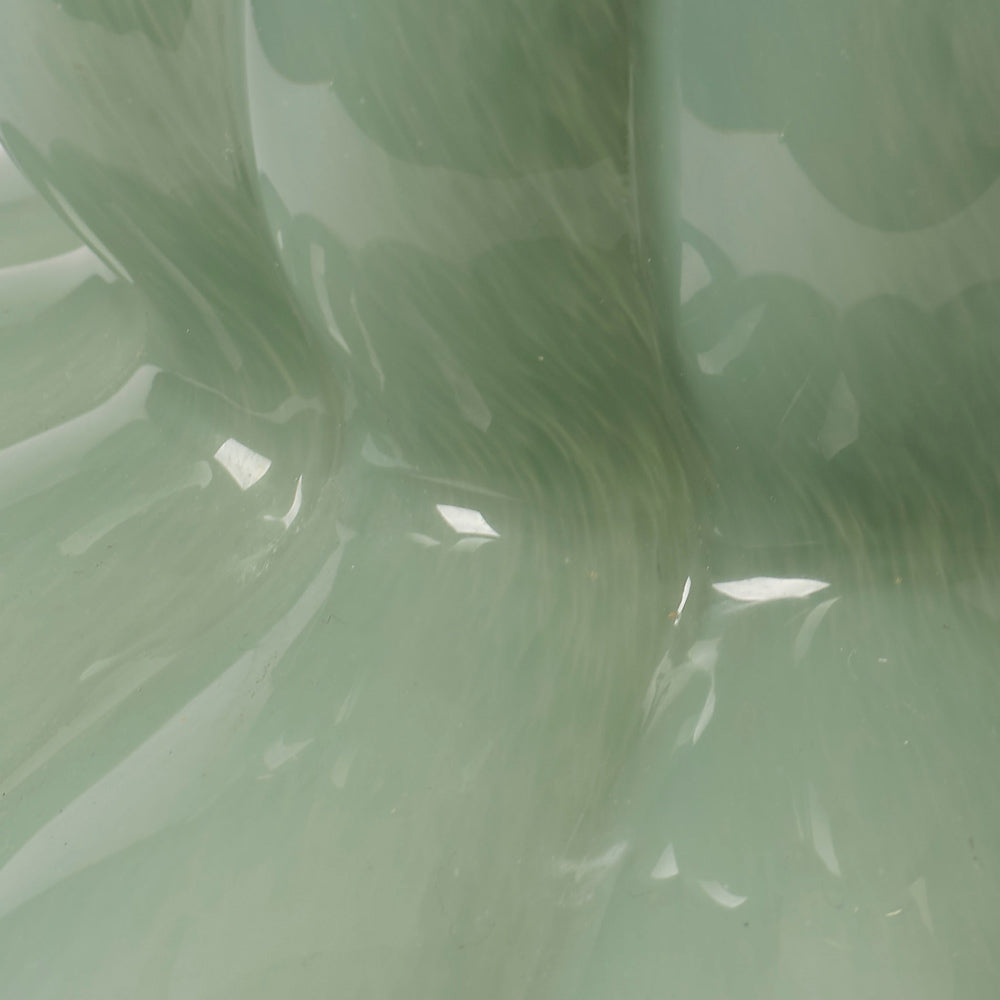 Agnes Table Lamp in Detail.