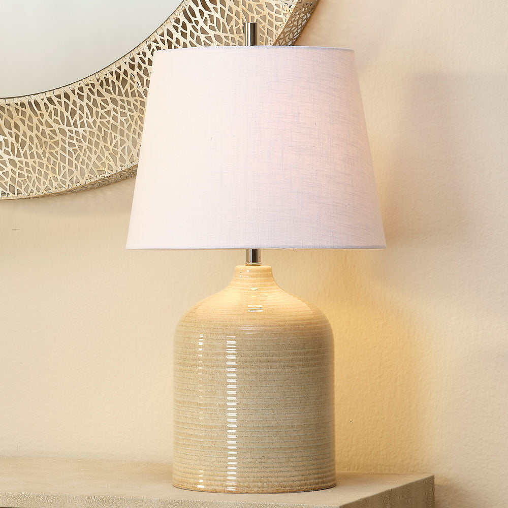 Au Lait Table Lamp in Detail.