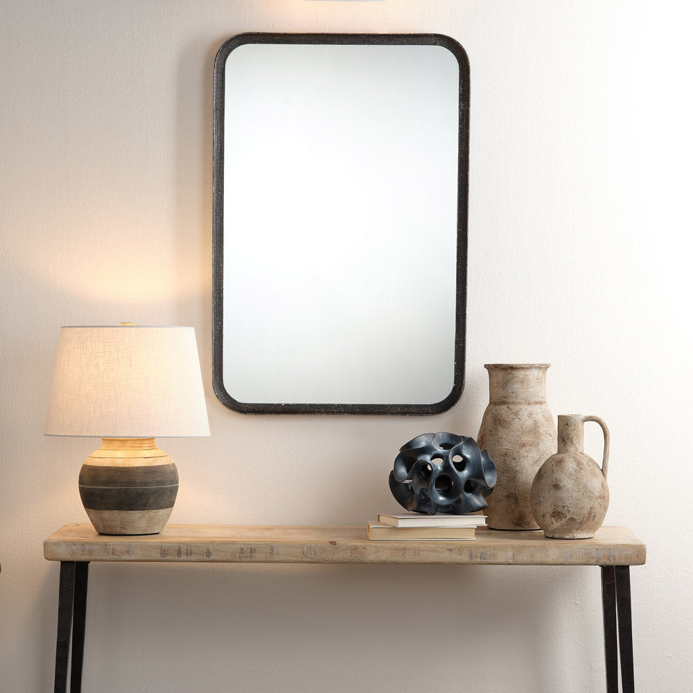 Bernard Table Lamp in Detail.