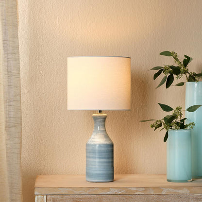 Bungalow Table Lamp in Detail.