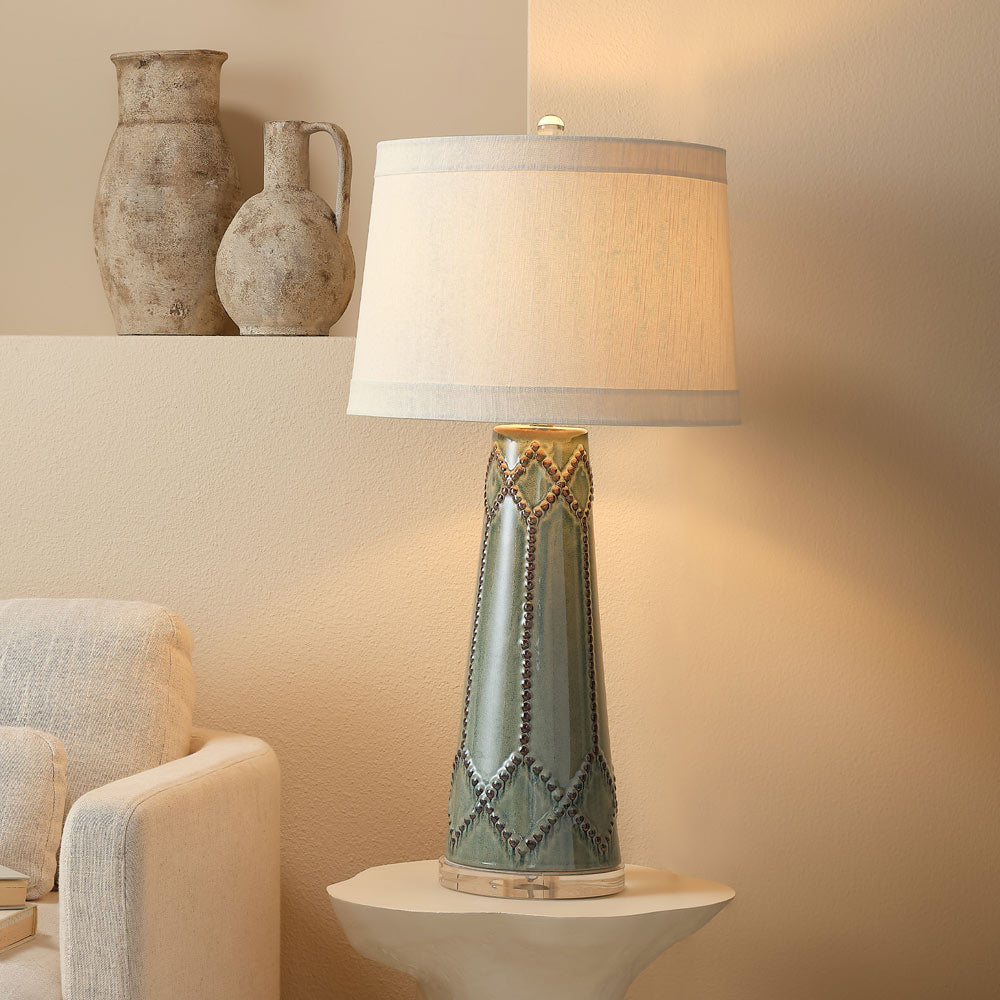 Hobnail Table Lamp in Detail.