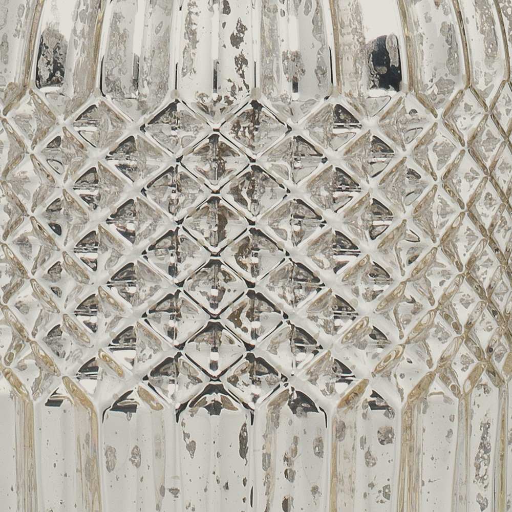 Isla Table Lamp in Detail.