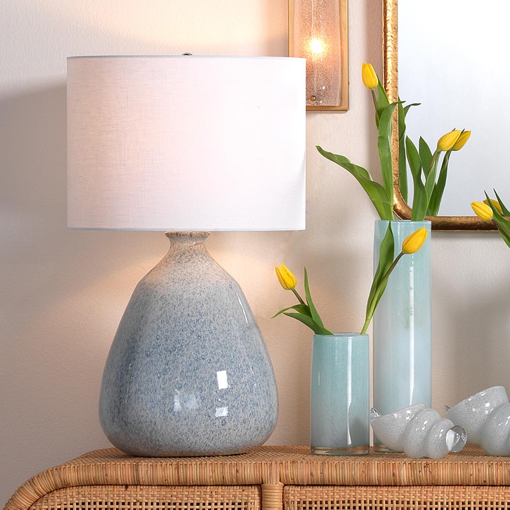Levi Table Lamp in Detail.
