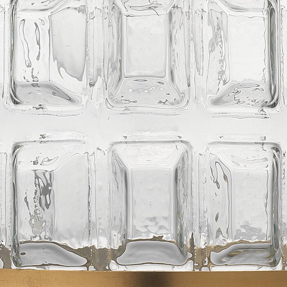 Madison Pendant Light in Detail.